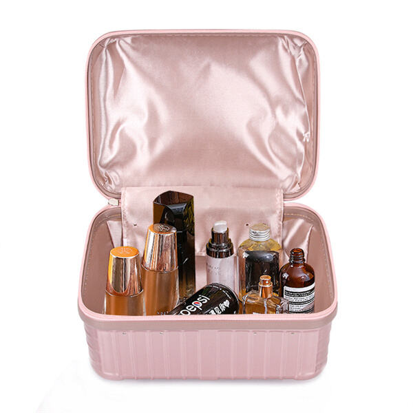 이 필수 액세서리로 뷰티 루틴을 간소화하세요