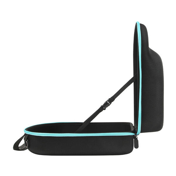 여행에 완벽한 이 다재다능한 모자 가방으로 최대 네 개의 모자를 정리하고 보관하세요