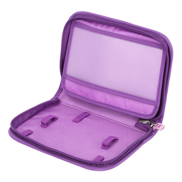 Entdecken Sie die Practicalität eines portablen Bleistiftetuis für unterwegs.