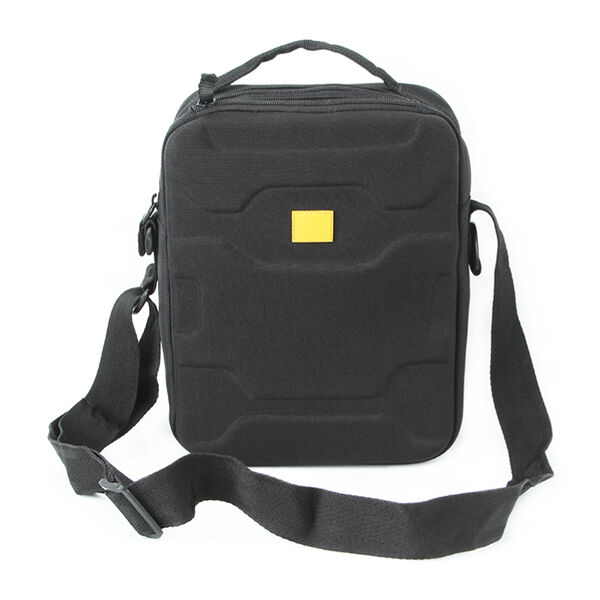 Maikling Paglalakbay na Walang Kahihiyan sa pamamagitan ng Kaso ng Eva Sports