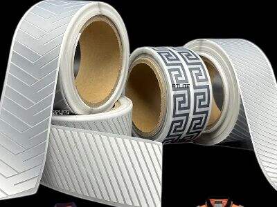 Rolul materialelor de înaltă calitate în semnele de trafic durabile