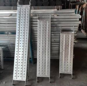 scaffolding-steel-plank-metal-walk-board3