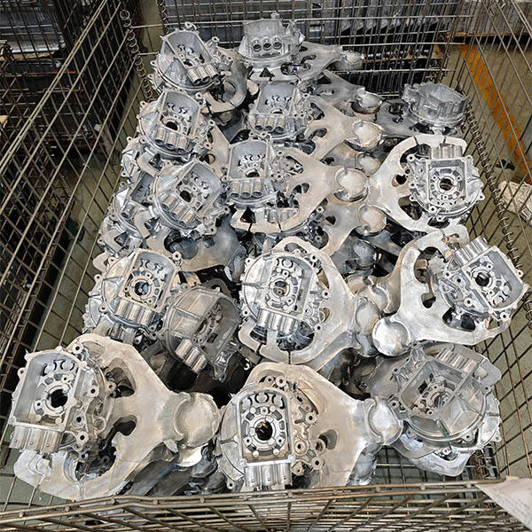 3) The various metal alloys used in die casting manufacturing