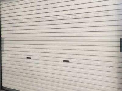 How to Choose the Best Panel Lift Garage Door for Your Property