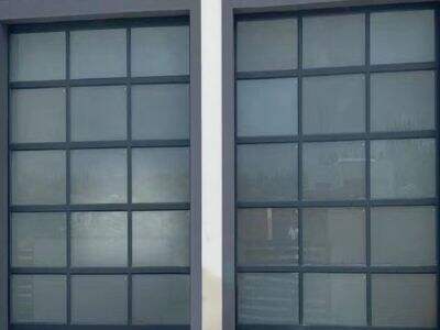 What is a rapid roll door?