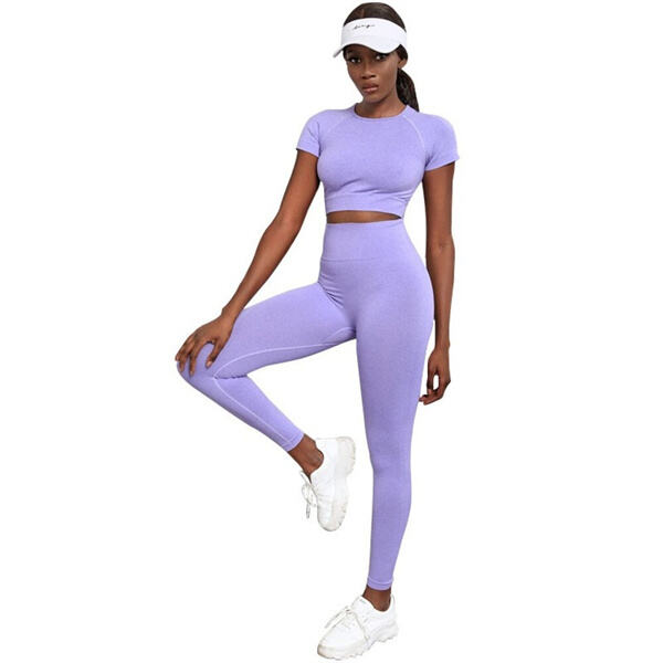Yoga Fashion That Combines Style and Comfor