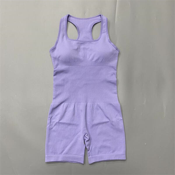 Soft Yoga Wear Made with Sustainable Materials