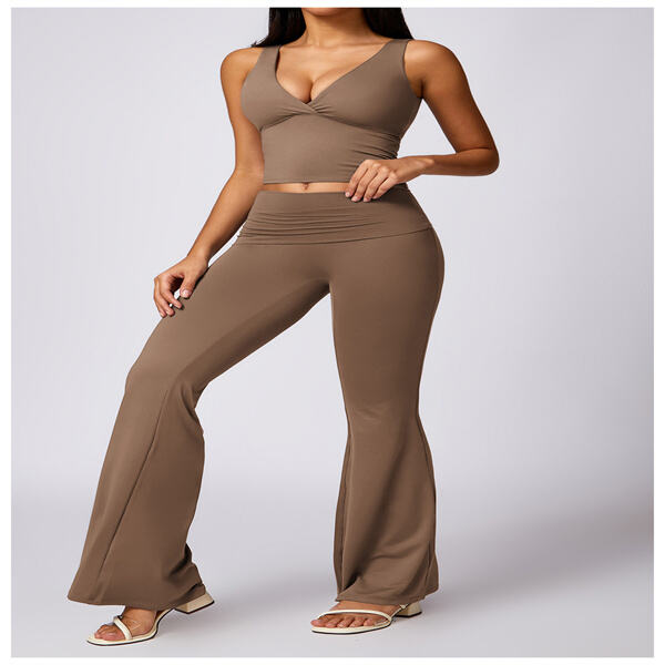 The Top Trendy Yoga Clothes for Every Yogini
