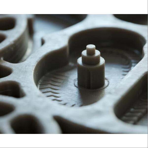 Expert design and engineering support for custom plastic injection molding needs