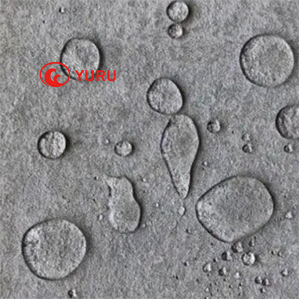 Protégez vos chaussures, sacs et bien plus encore avec notre puissant spray imperméabilisant.