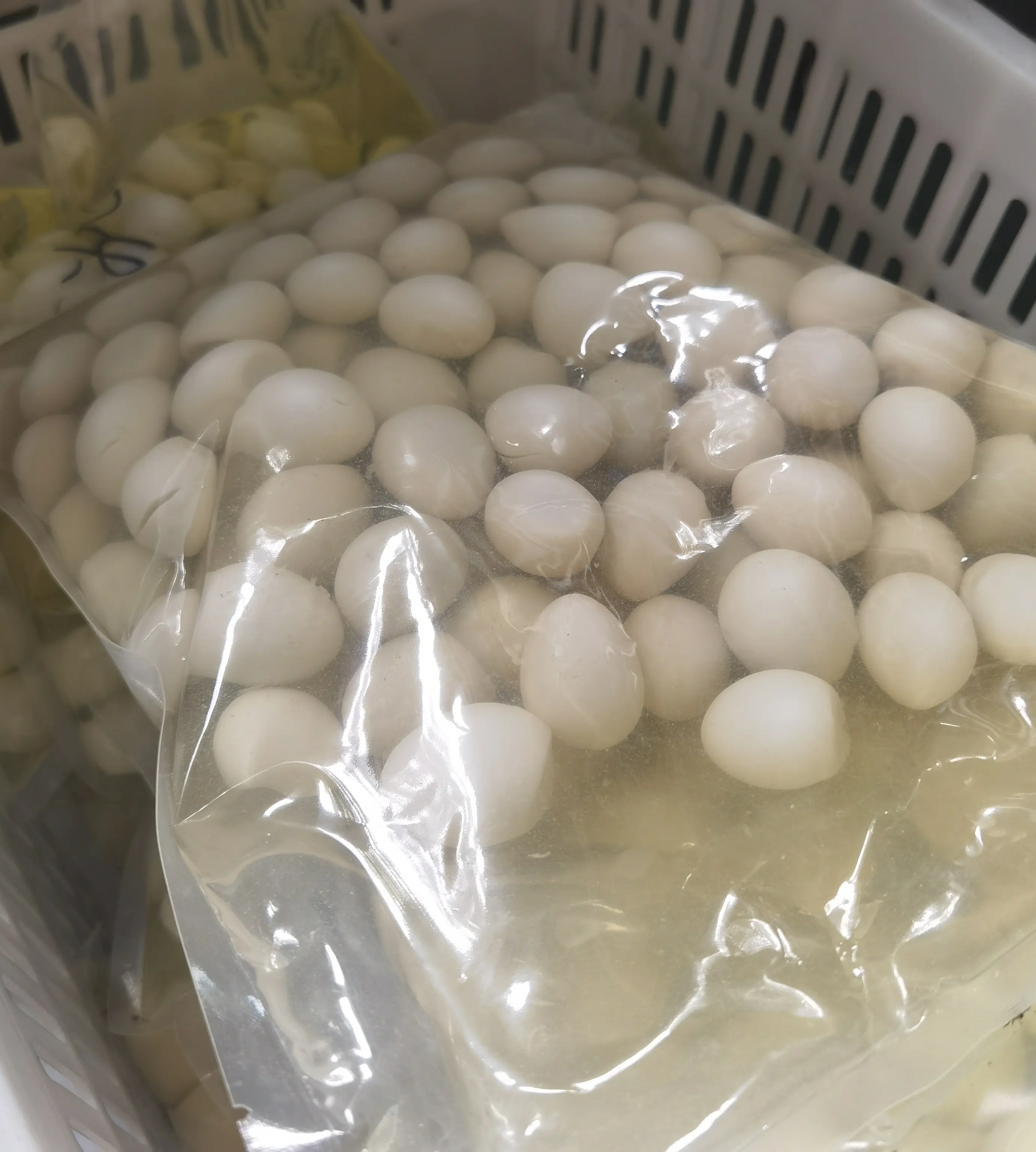 The Perfect Party Snack: Changxiang's Pickled Pepper Flavor Quail Eggs