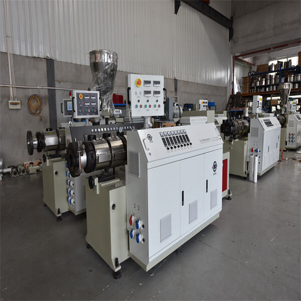 Utilization of Extruder Blowing Machines