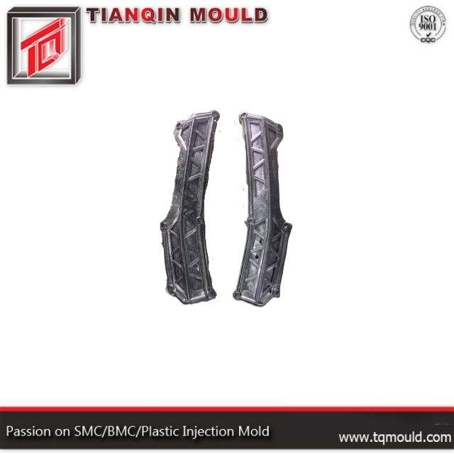 الابتكارات في التكنولوجيا لتصنيع قوالب المصدات المركبة للسيارات