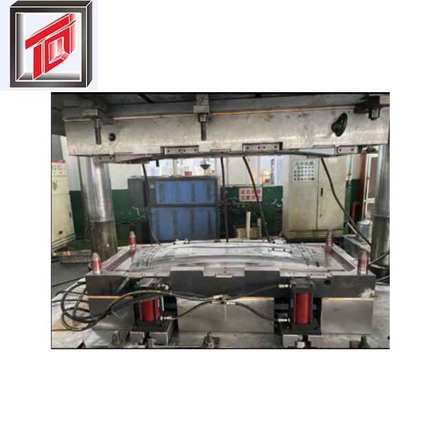 How SMC Compression Molding Works