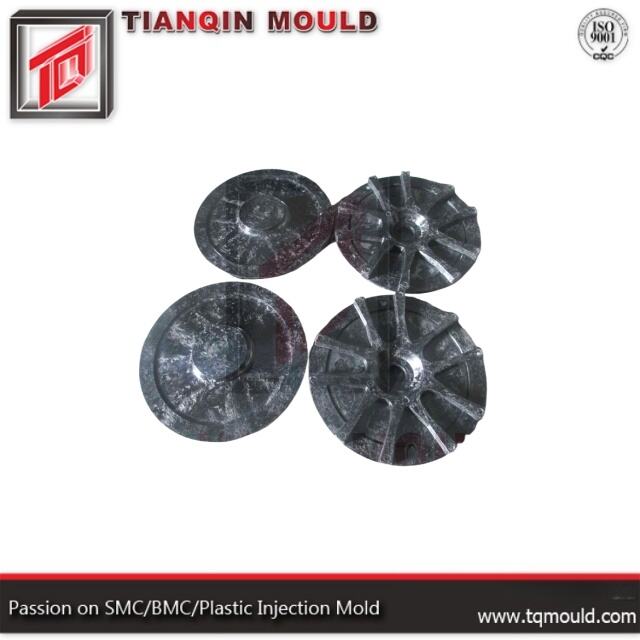 炭素繊維SMC金型が製品の製造方法をどのように革新しているか