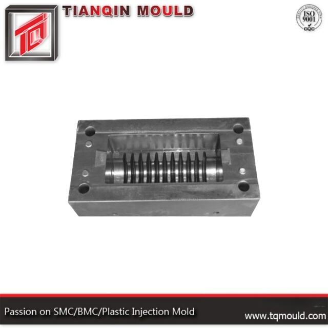 Diketengahkan dengan Presisi Mould Insulator BMC untuk Keputusan Konsisten