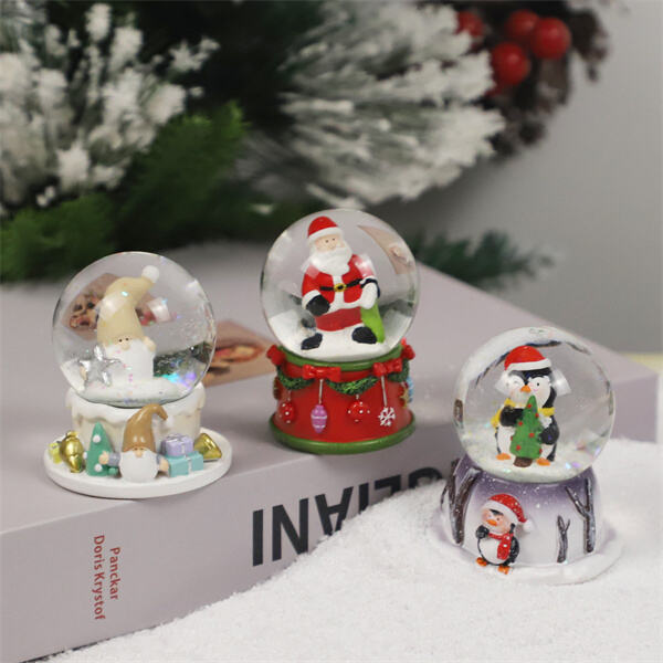 Santa snow globe