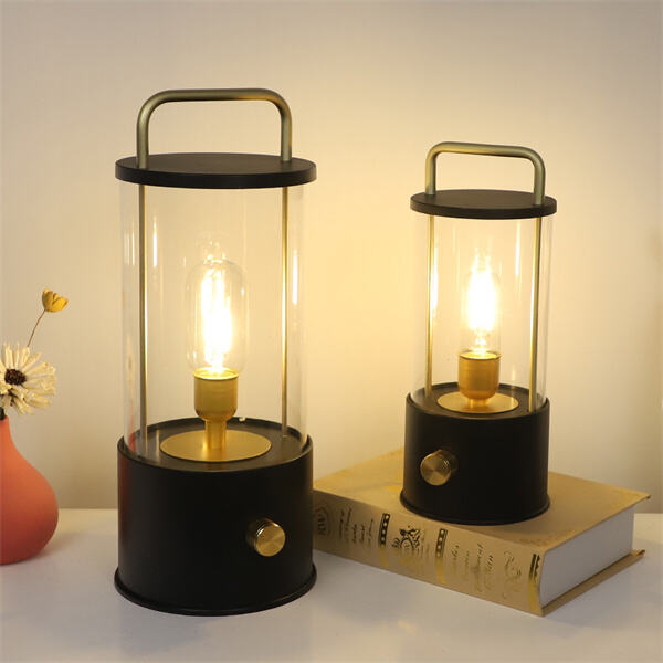 The versatility of glass lamps for modern and traditional styles