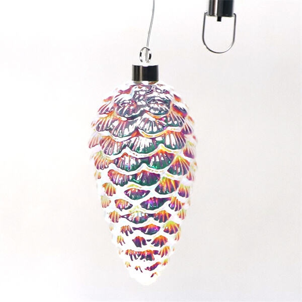 Make memories that last a lifetime with a personalised first Christmas bauble