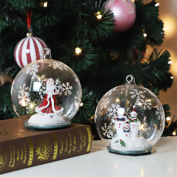 Capture the Beauty of Snow with Your Own Winter Snow Globe