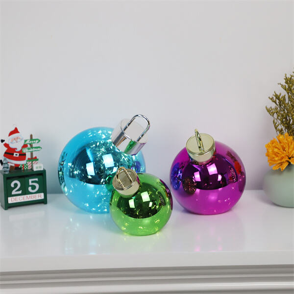 Make a statement with these giant ornament balls - the ultimate conversation starter.