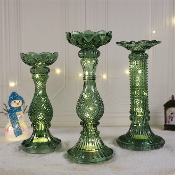 Showcase your favorite candles with stunning glass cylinder holders