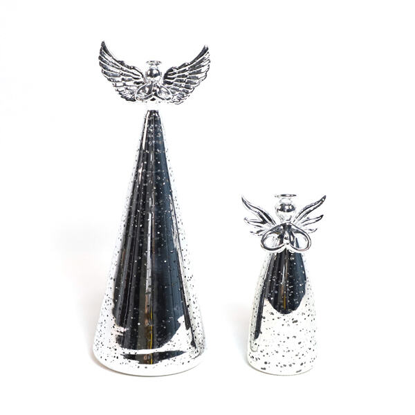 The versatility of mercury glass Christmas ornaments