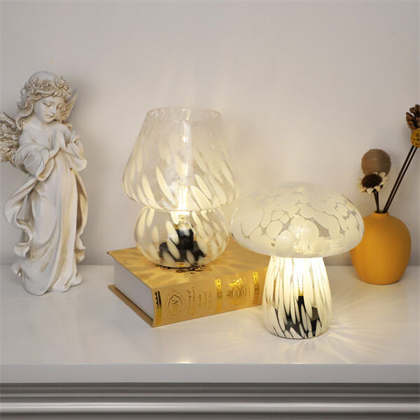 Créez une atmosphère chaleureuse avec une douce lumière émanant d'une lampe champignon