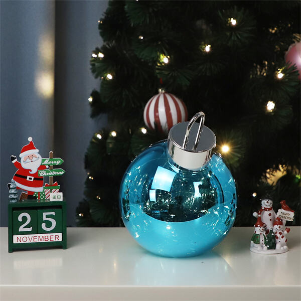 Create a bold statement with massive baubles on your doorstep!
