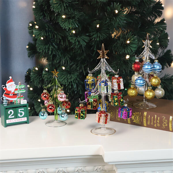 DIY Christmas Tree Ornaments