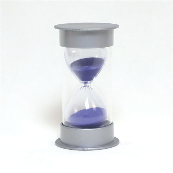 The rhythmic flow of an hour glass