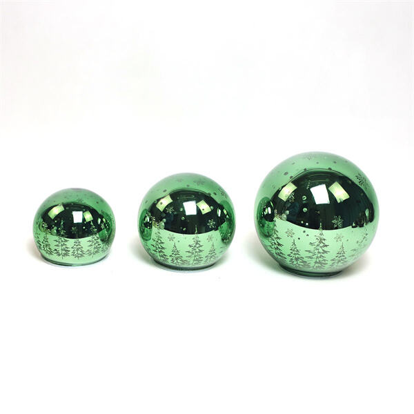 Green Glass Ornaments for a Festive Touch