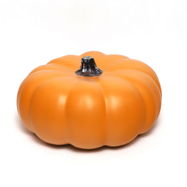 Elevate Your Halloween Scene with Outdoor Pumpkin Displays