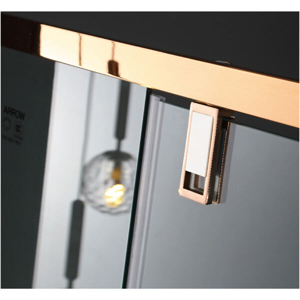 カスタムバスタブとシャワーサラウンドで贅沢な雰囲気を実現しましょう