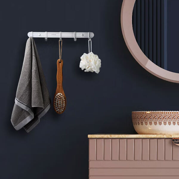 Discover the Benefits of Suction Cup Robe Hooks for Versatile Use