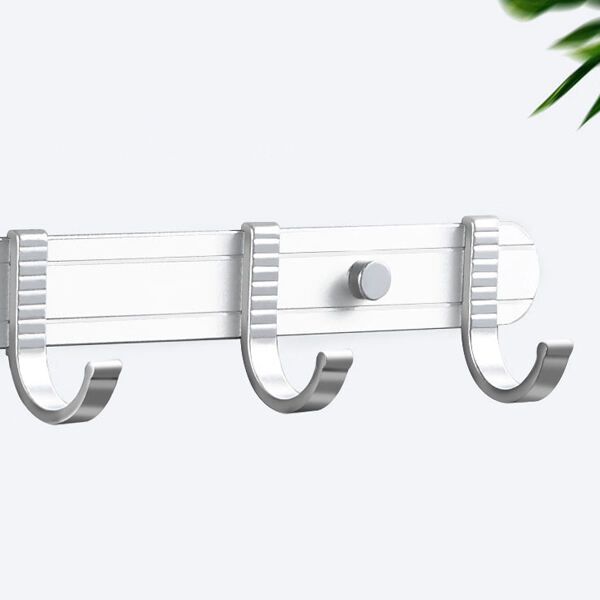 実用的なバスルームフックで乱雑になったタオルとお別れをしましょう