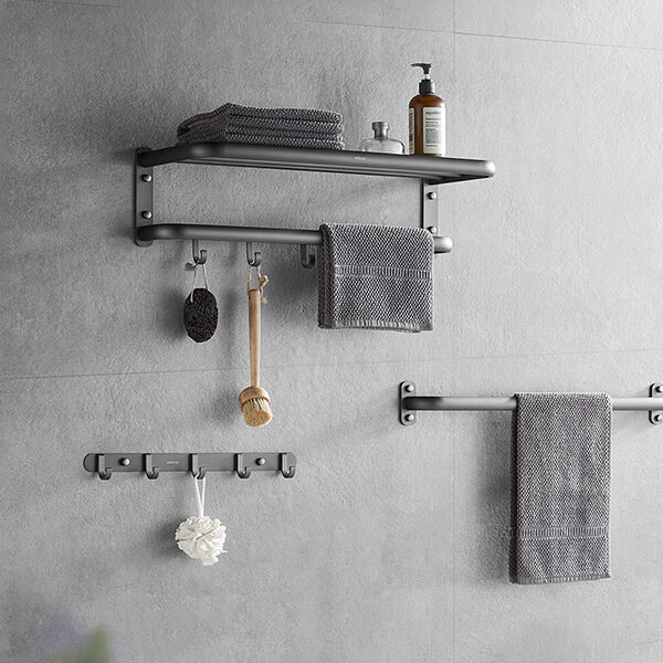 ユニークなアクセサリーセットでバスルームに個性をプラスしましょう。