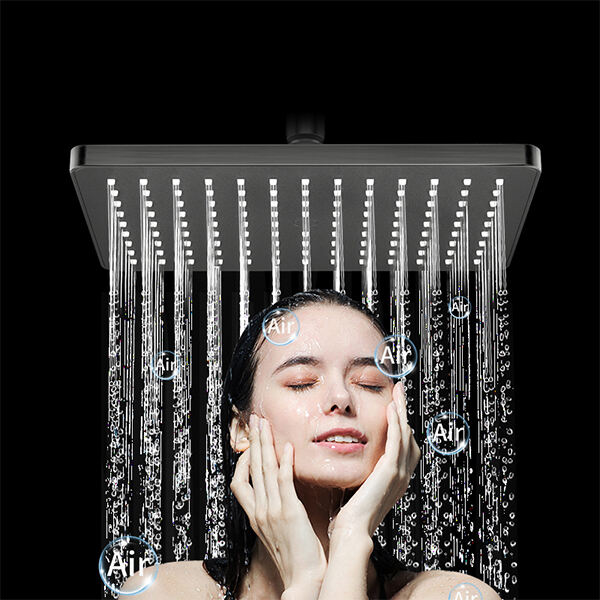 バスルームで最高のスパ体験を楽しめるレインシャワーセットをご利用ください。