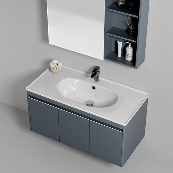 Choosing the Right Bathroom Mirror and Cabinet for Your High-End Renovation