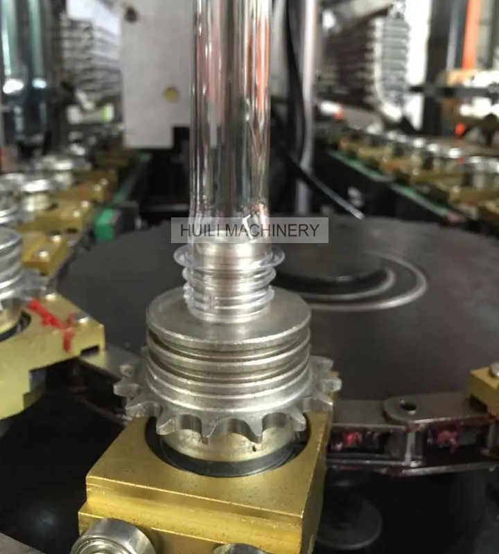 Инновационные технологии дутья бутылок с Huili Machinery