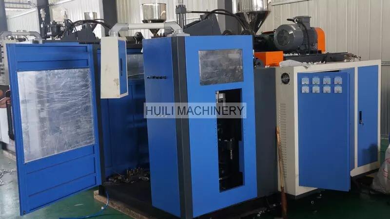 Extrusion Blow Machine factory