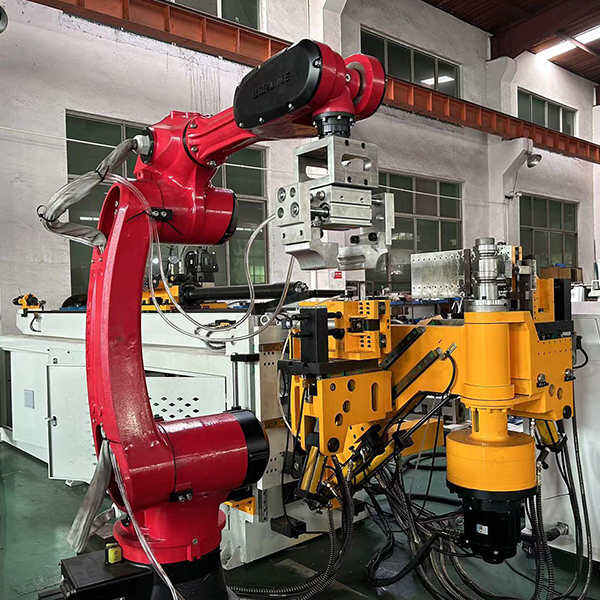 Tối Ưu Hóa Quy Trình Sản Xuất Của Bạn Với Uốn Ống CNC