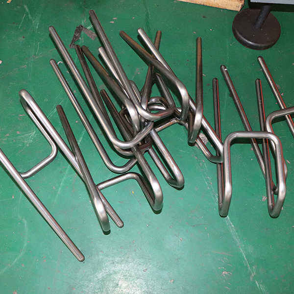 La macchina per paraurti automobilistici