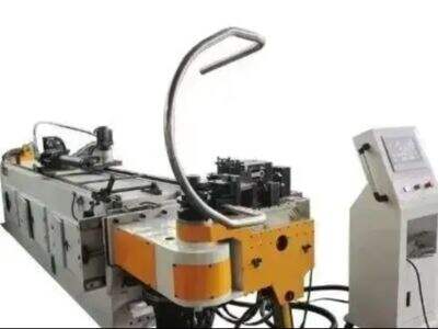 Przewodnik modernizacji rur samochodowych: Jak zwiększyć konkurencyjność za pomocą maszyn CNC do cięcia rur z funkcją cięcia narożników?