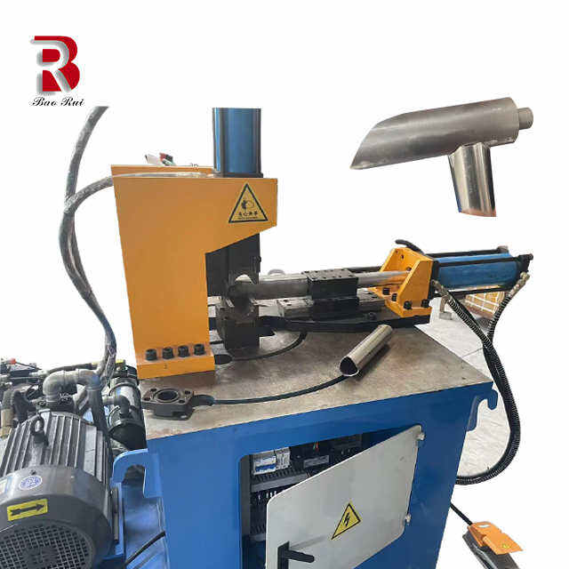 Ang Mga Benepisyo ng Pipe Notching Machines