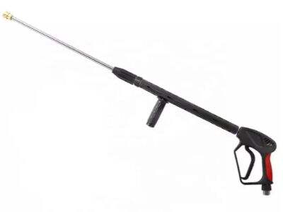 Pressure Cleaner with hot water function removes grease in kitchens