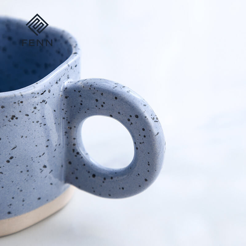 Creativeland Porcelain Nordic Coffee Hot chocolate Mug Speckled Black Dot Design Ceramic Nordic Mug WIth Round Handle factory