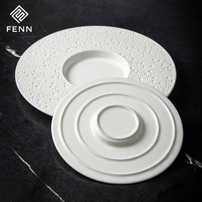 Modern Restaurant Porcelain Dinner Plate Dinnerware New Design Unique Lunar Surface Hotel Ceramic Tableware Plates factory