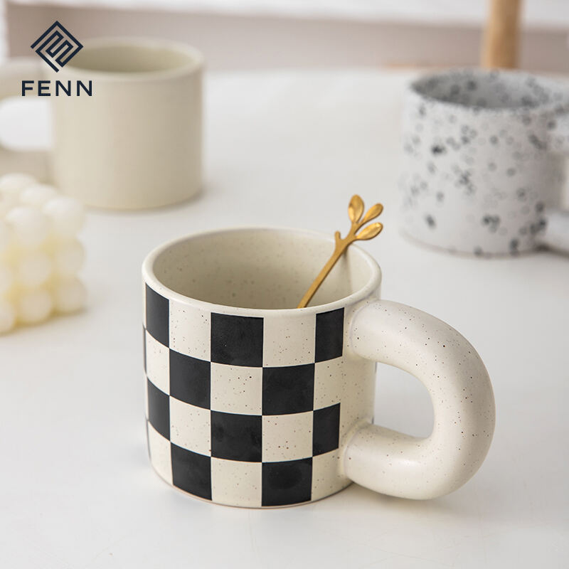 Ins Style Stoneware Black White Checkerboard Aesthetic Mugs Splash Ink Nordic Chubby Mug Ceramic Coffee Mug Big Ears Hand factory