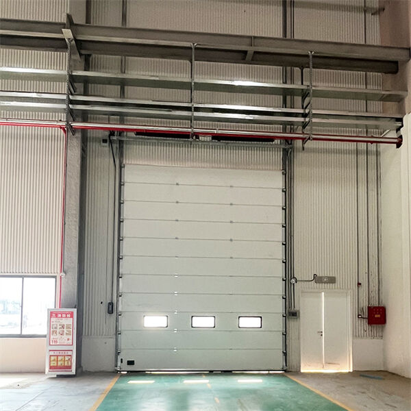 تعظيم الإنتاجية مع أنظمة أبواب منصة التحميل السهلة الاستخدام